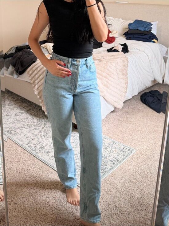 Denim Forum Denim - Aritzia Denim Forum Jeans Light Wash Denim BF High Rise Loose 28L size 29